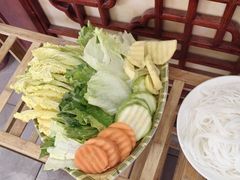 -原林野山菌火锅·炒菌(关上野生菌一条街店)
