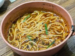 小锅米线-云海肴·汽锅鸡·云南代表菜(美罗城店)