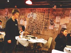 大堂-鲜入围煮花胶鸡海鲜火锅