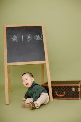 -亲亲宝贝艾尔莎亲子摄影会馆(中华路店)