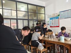 -龙树园麻辣米线