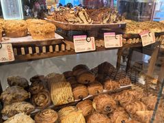 -CARINO BAKERY&CAFE(人广来福士店)