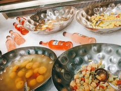 -金滏山烤肉·海鲜·火锅自助餐厅(襄阳万达店)