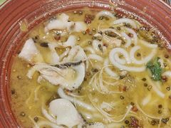 -古都历食南京菜·烤鸭·鸭血粉丝·汤包(南京博物院店)