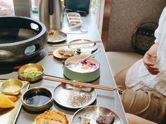 -围炉肉舍•炭烤活鳗•丹东海鲜烤肉(步行街店)