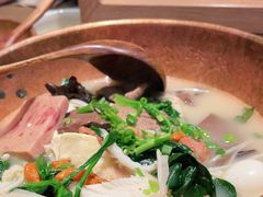 -成都你六姐·牛肉冒菜(上海环宇荟店)