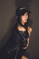 -onlygirl摄影美学馆高端定制(江滩店)