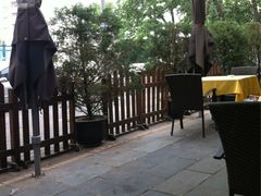 景观位-申德勒加油站餐厅(三里屯北小街店)