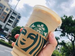 -星巴克(杭州银泰城西一店)