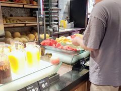 -领鲜活海鲜榴莲自助火锅(东门店)