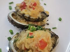 -覃记海鲜美食餐厅