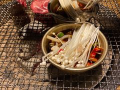 -鑫釜山海鲜烧烤(鑫丰国际店)