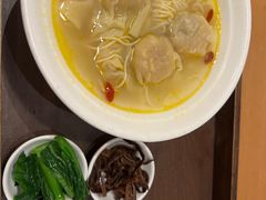 鲜虾云吞港式汤面-避风塘·老港味餐厅(虹口龙之梦店)