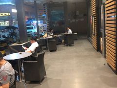 大堂-麦当劳(新新大道岗丰店)