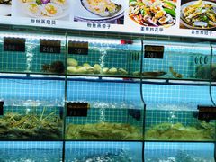 -覃记海鲜美食餐厅