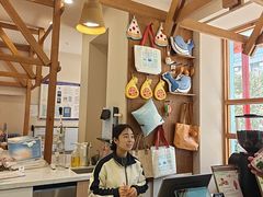 -山与蓝·轻糖鲜果蛋糕(勒泰店)