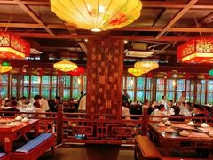 大堂-矮板凳老火锅(宽窄巷子店)