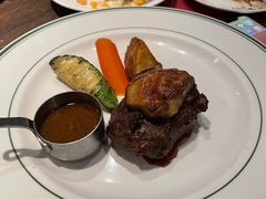 -食间牛排(重庆路万达店)