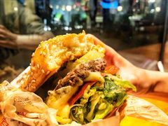 -The Habit Burger Grill 哈比特汉堡(复兴soho店)