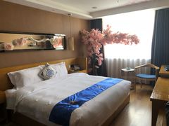 -泸州唯逸酒店(大山坪警察学院店)