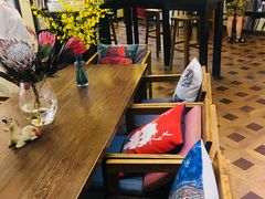 -良友书坊(安徽路店)