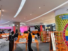 -LOHO眼镜(北京朝北大悦城店)