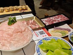 -旧街市鲜货老火锅(大光路店)