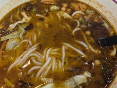 -阿香米线(凯德广场.1818店)
