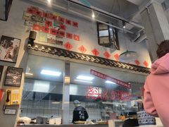 -方铲铲·成都板凳面(滨江银泰店)