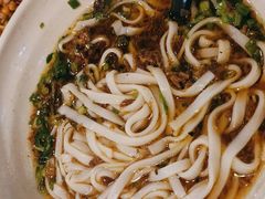 -龙记桂林米粉(财满街店)
