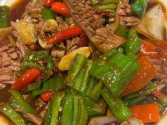 -百味地锅鸡(二店·财校分店)