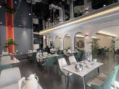 -何适山庄 ·可团建(水长城P2停车场店)