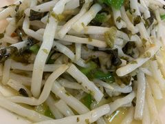 雪菜芦根炒肉丝-小春农家乐