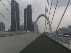 -南京眼步行桥