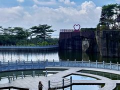 -广州莲花山旅游区