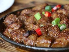 明盘烤梅肉-红尘酒肉小馆