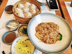 -馋三尺蟹粉小笼(人民广场店)