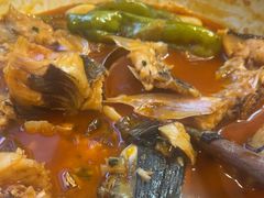 -魏铭鱼头捞饭(晋阳路店)