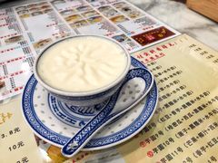 -广信牛奶甜品世家(台东店)