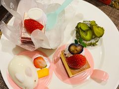 -三英温泉度假酒店-自助餐厅