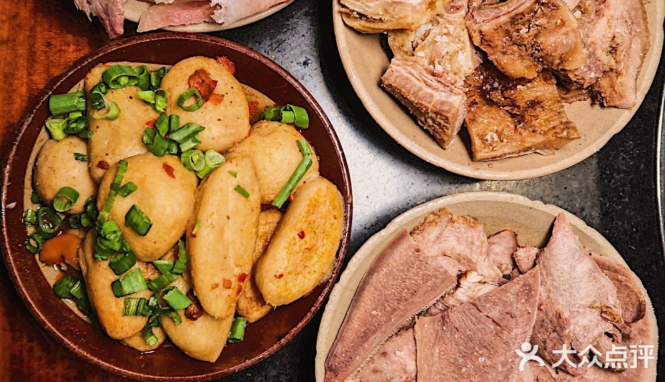 重庆|老巷子居然吃到一头牛 这家火锅绝了！