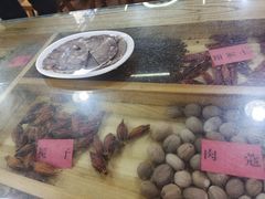 -陇上全荟兰州传统牛肉面(延吉路店)