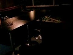 幽暗柔和的灯光-湖景温泉