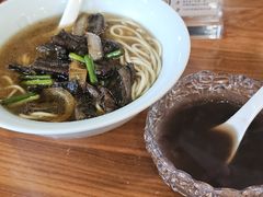爆鳝面-奎元馆.百年奎元.非遗传承(西湖边的解放路店)