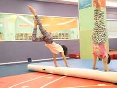 -小小运动馆(浦江店)