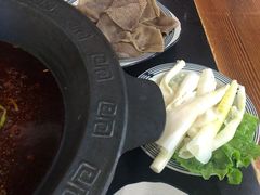 -重庆故事姊妹老火锅(财经学院店)