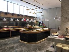 自助取餐区-茅庐川菜