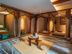 -西双版纳融创皇冠假日度假酒店