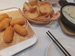 -花少爷·鲜虾干贝粥(延安万达店)