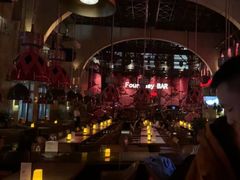 -FOUR PLAY BAR